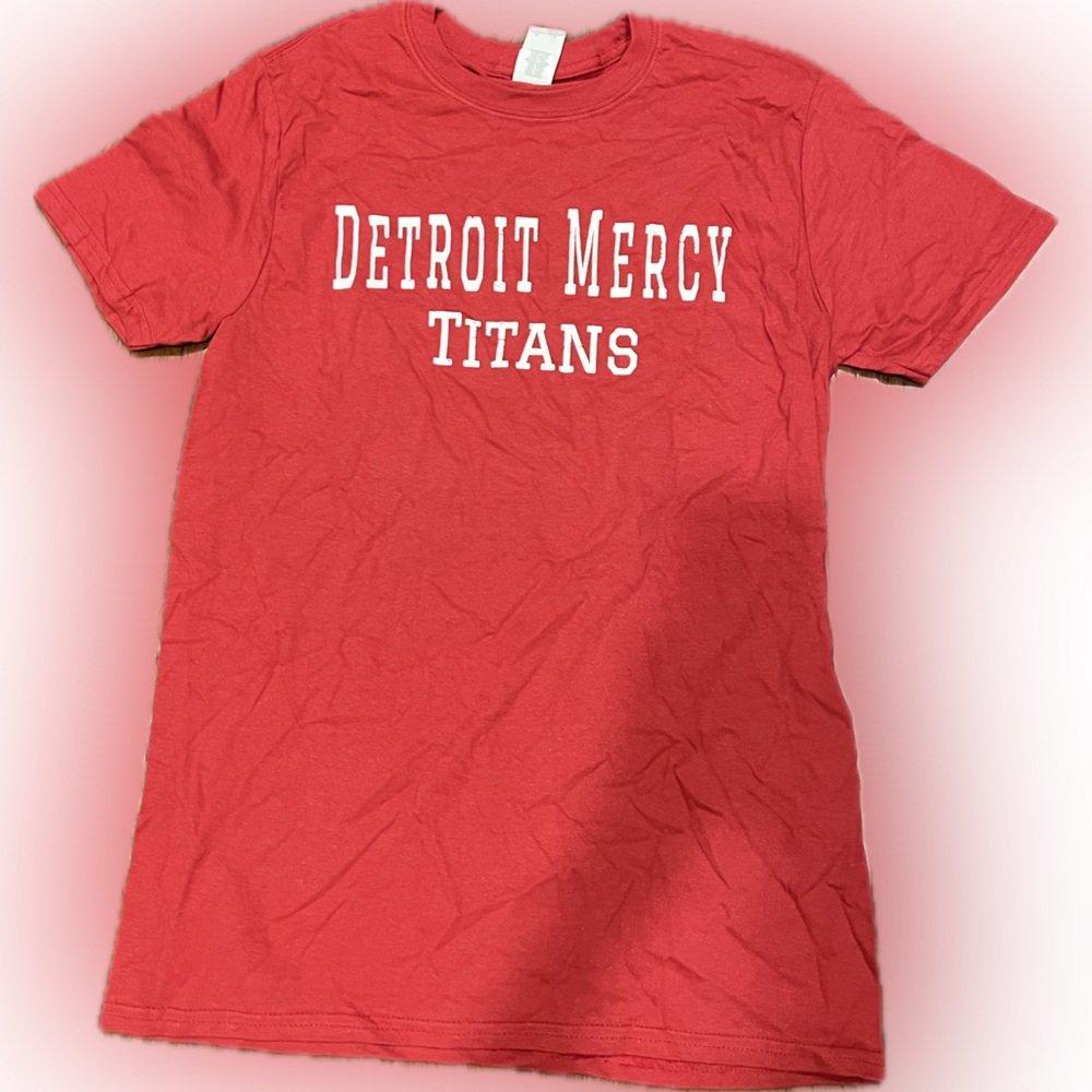 Detroit Mercy University shirt